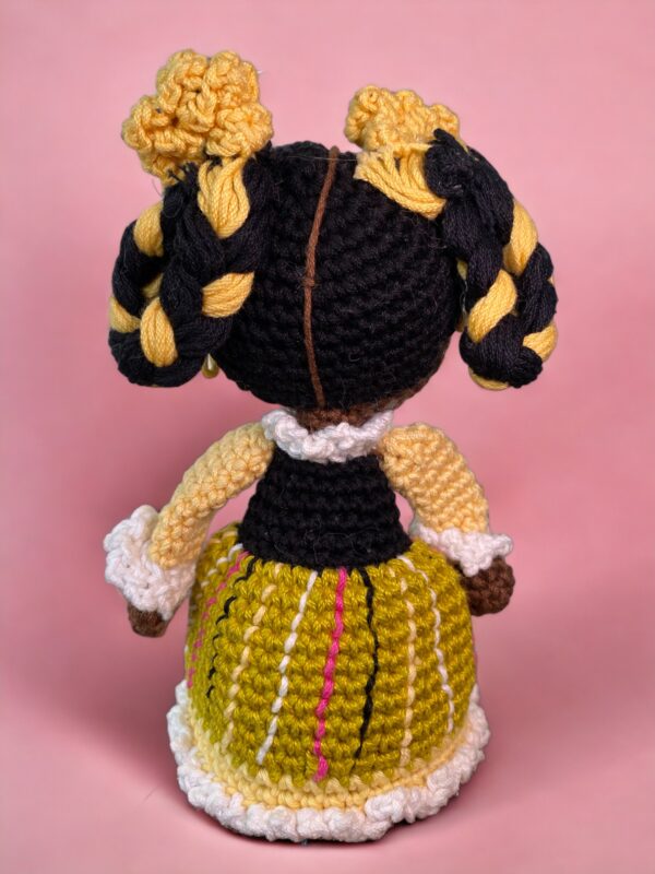 Muñeca Amigurumi Lele María - Imagen 3